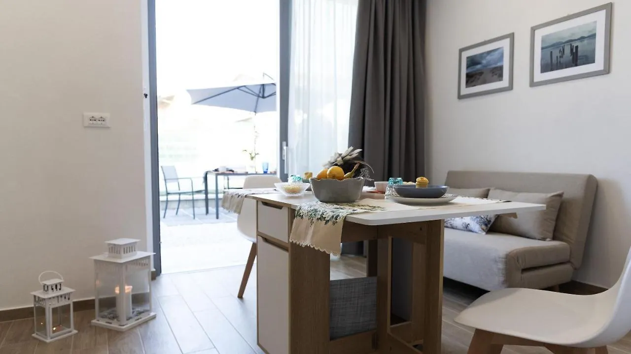 La Casa Di Marty Per 3 Apartment Torre del Lago Puccini